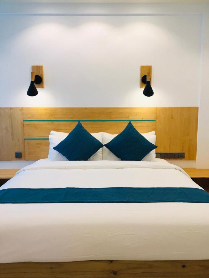 Wish Guesthouse Huraa Exterior photo