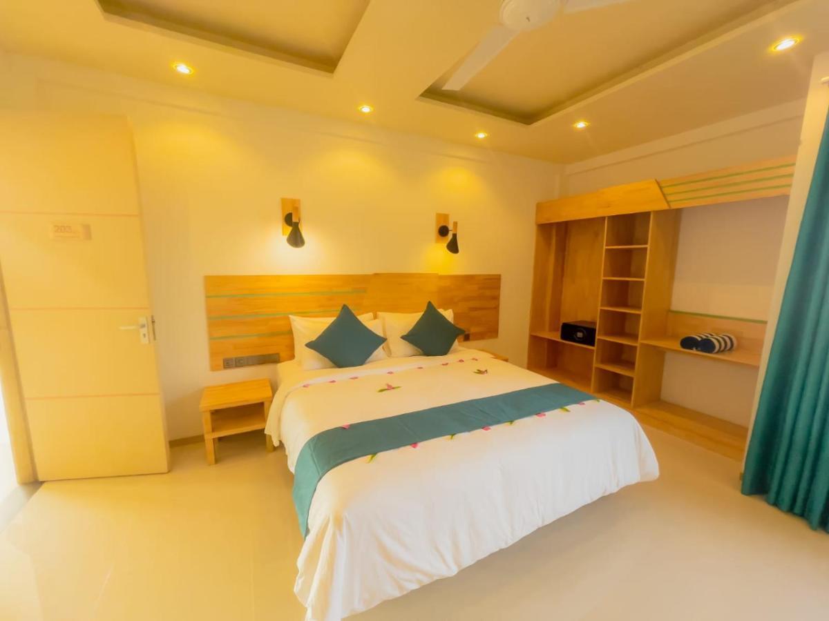 Wish Guesthouse Huraa Exterior photo